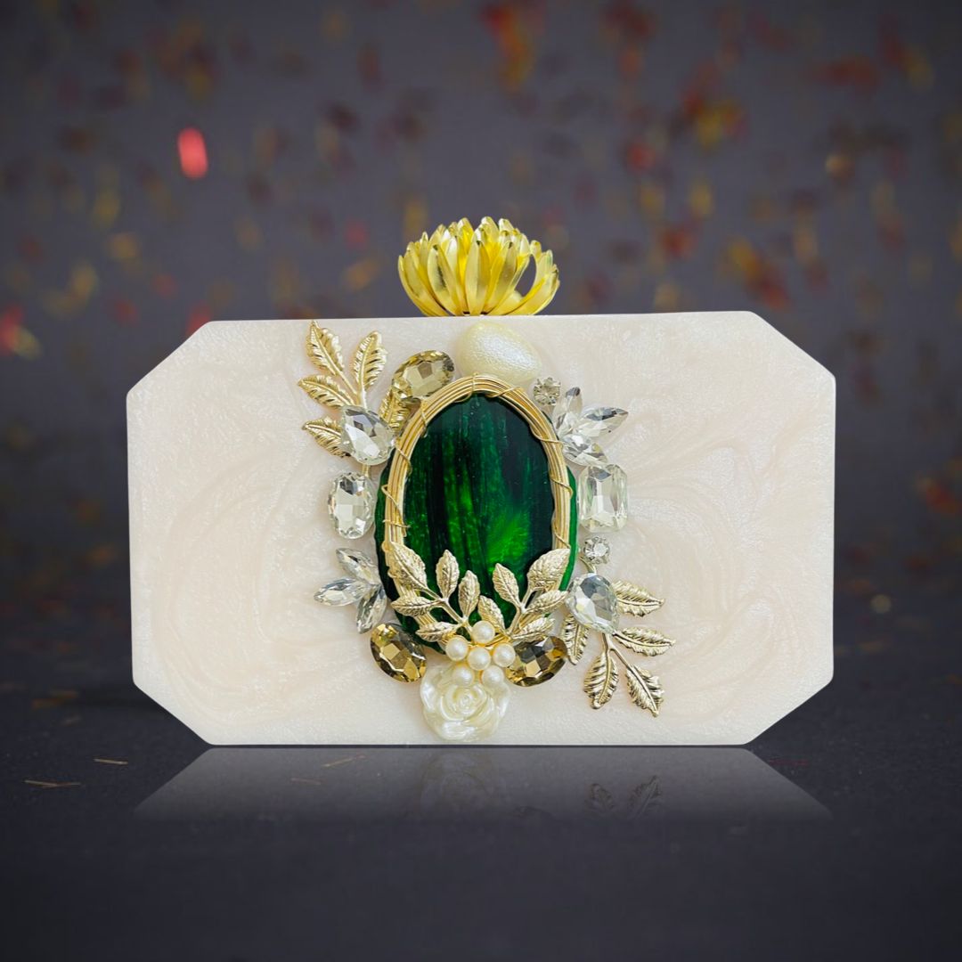 BEAUTIFUL OFF-WHITE FANCY DESIGN GREEN STONE CLUTCH